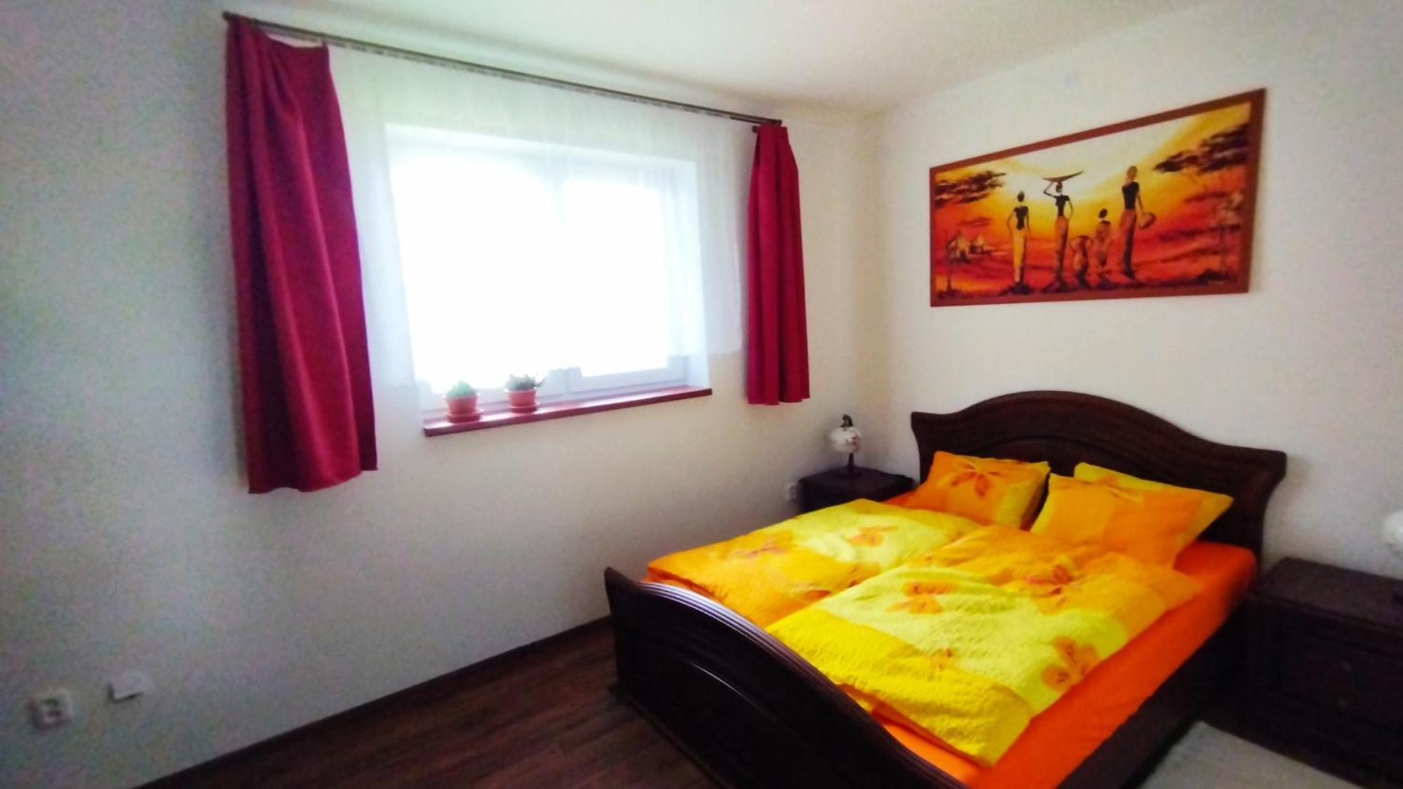 Apartman Scheyer Frýdek-Místek Екстериор снимка